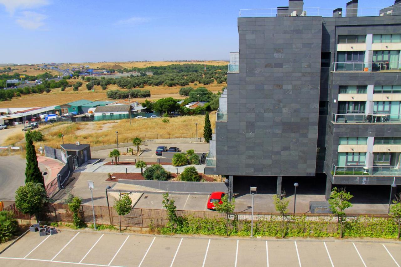 Hotel Ciudad De Mostoles Exterior photo