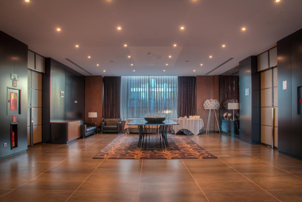 Hotel Ciudad De Mostoles Exterior photo