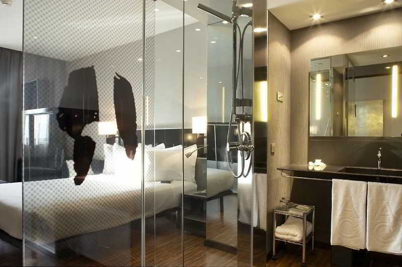 Hotel Ciudad De Mostoles Exterior photo