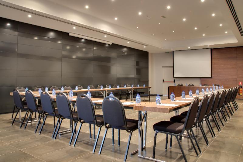 Hotel Ciudad De Mostoles Exterior photo